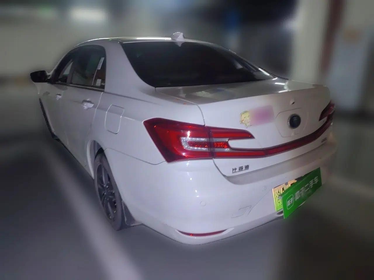 BYD Qin New Energy 2017 1.5T Luxury Model — миниатюра 4