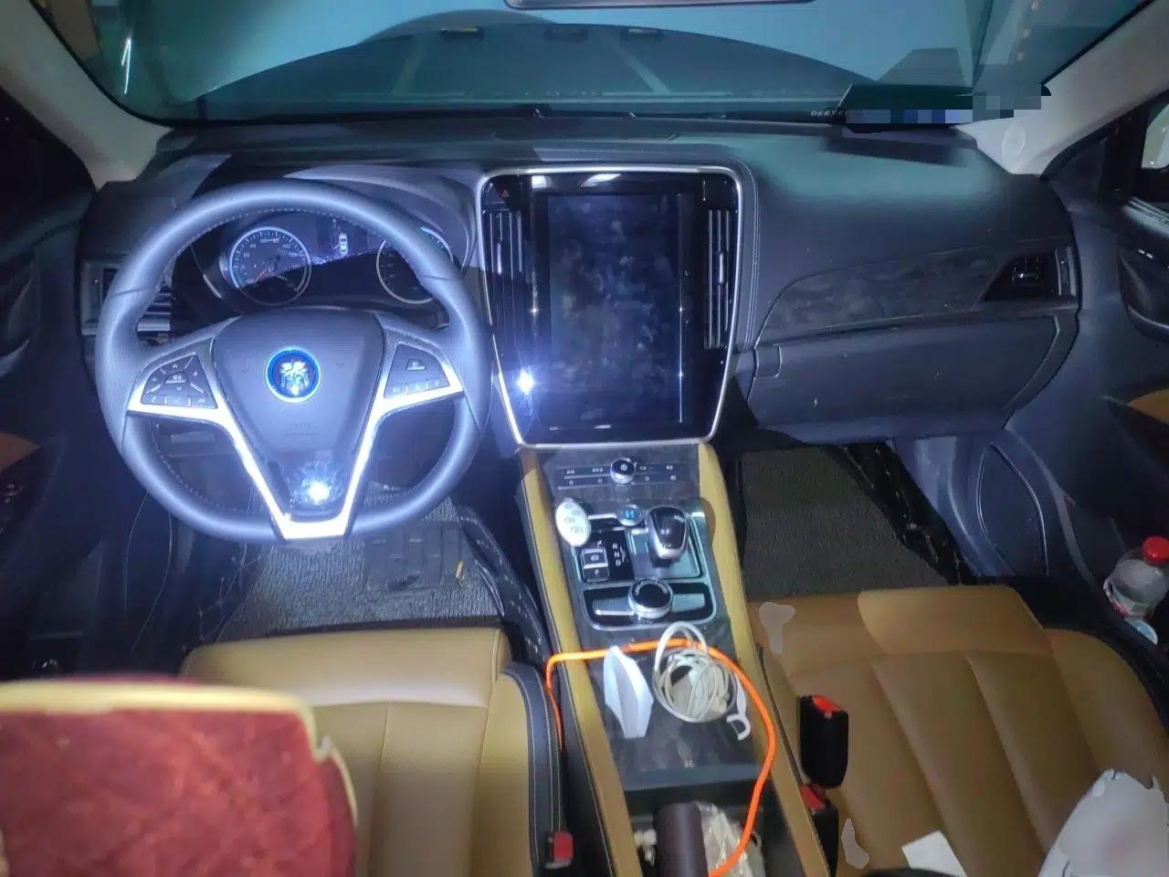 BYD Qin New Energy 2017 1.5T Luxury Model — миниатюра 9