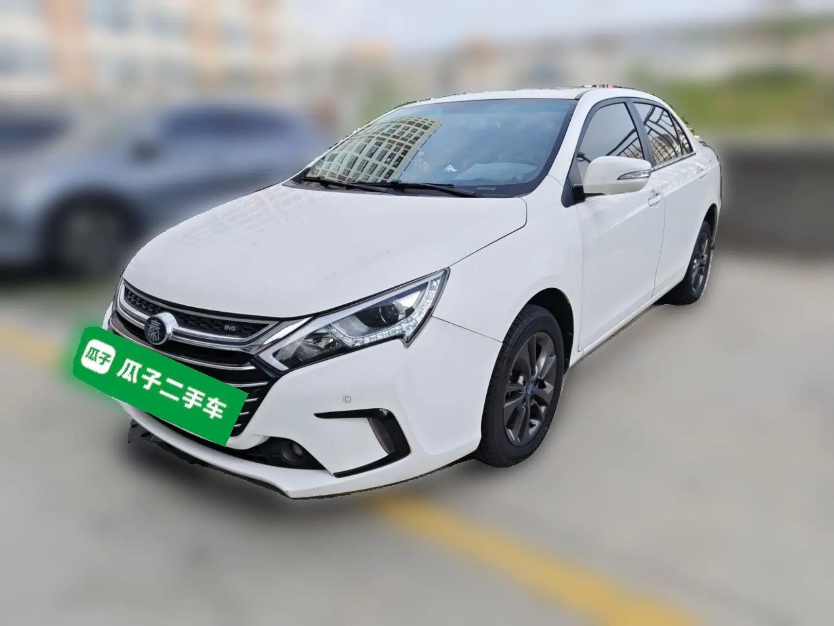 BYD Qin New Energy 2018 1.5T Smart Connect Premium Model — миниатюра 1