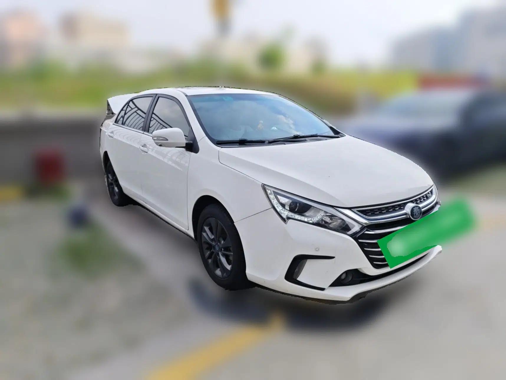 BYD Qin New Energy 2018 1.5T Smart Connect Premium Model — миниатюра 3