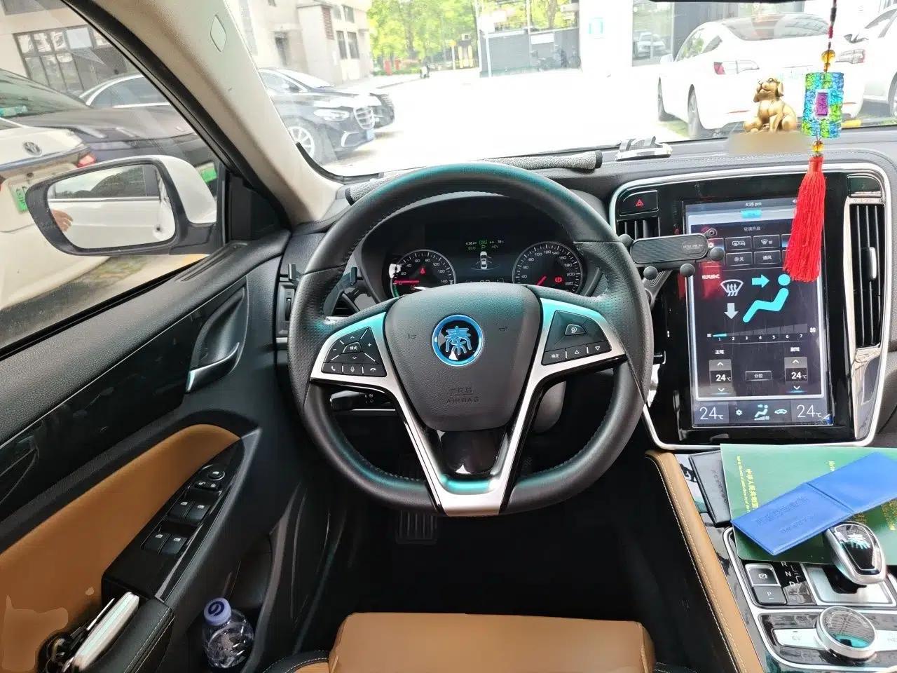 BYD Qin New Energy 2018 1.5T Smart Connect Premium Model — миниатюра 10
