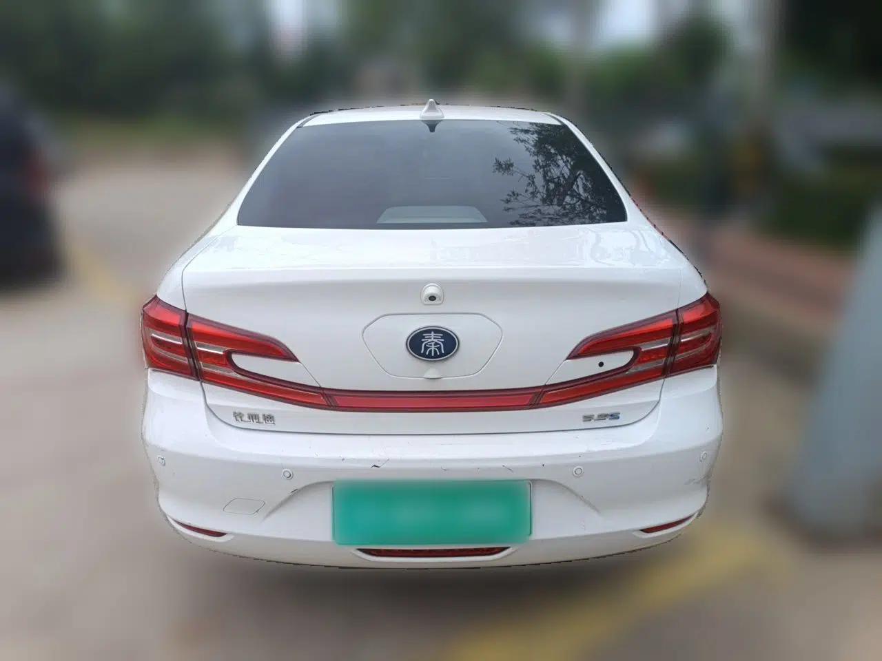 BYD Qin New Energy 2018 1.5T Smart Connect Premium Model — миниатюра 5