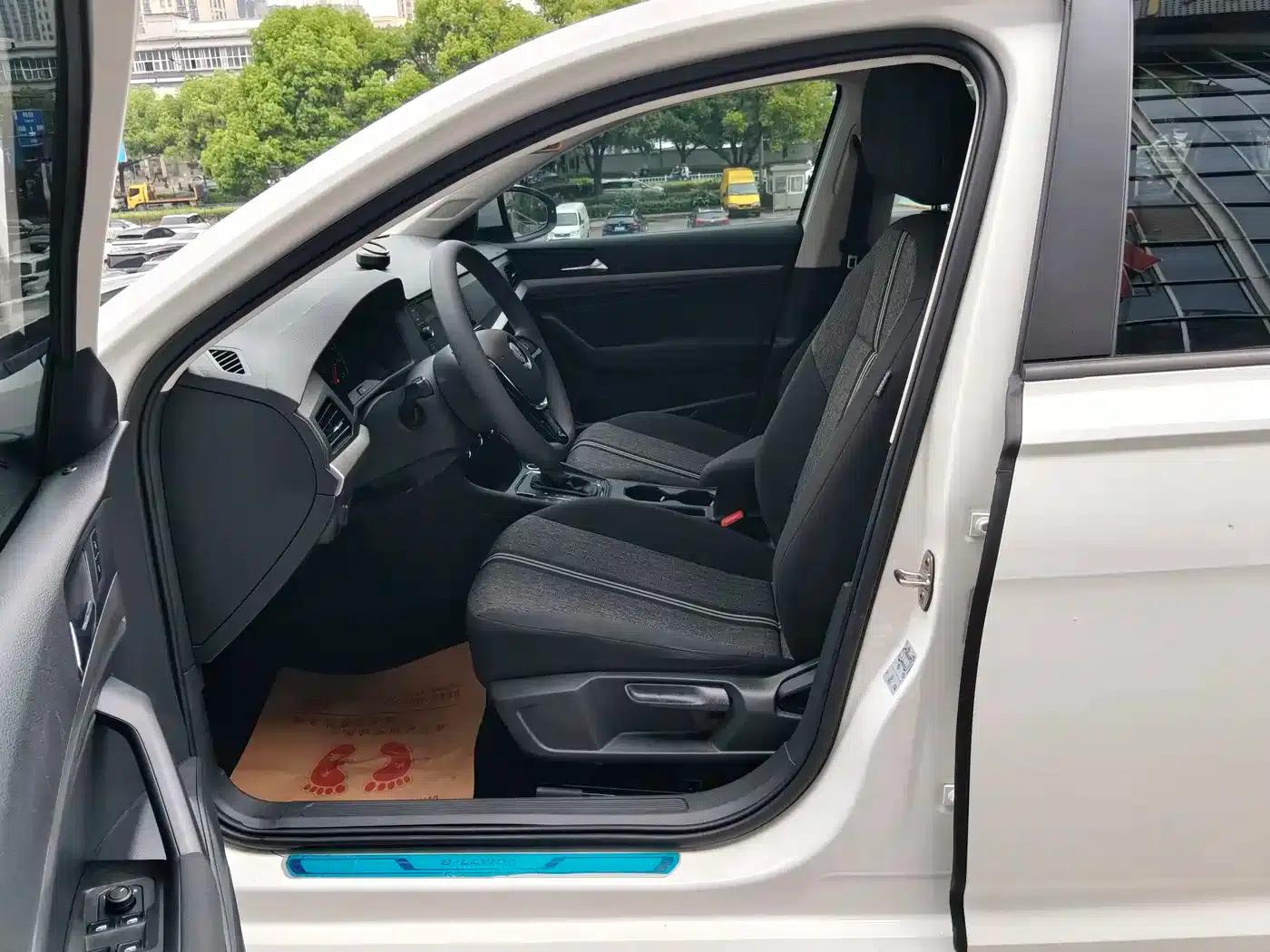 2019 Volkswagen Lavida EV Premium Edition — миниатюра 11
