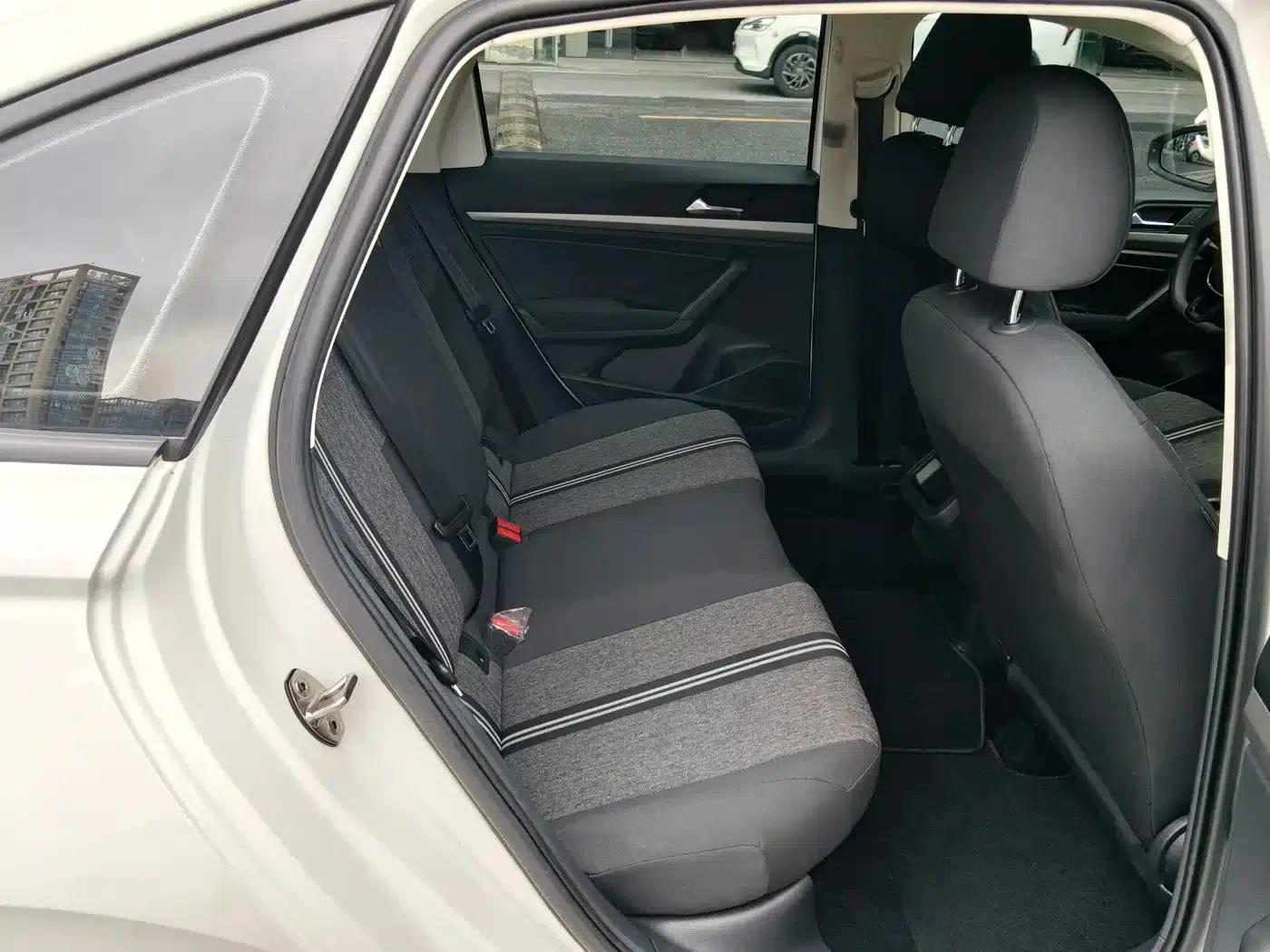 2019 Volkswagen Lavida EV Premium Edition — миниатюра 14