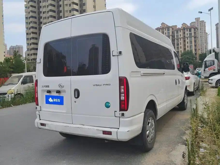 Xintu V80 2023 2.0T Manual Classic Aoyuntong Long Wheelbase Mid-Roof 6/7/8/9 Seats — миниатюра 3