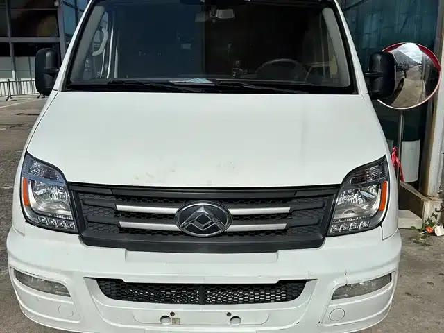 Xintu V80 2021 2.0T PLUS Manual Long Wheelbase Mid-Roof 6/7/8/9 Seats