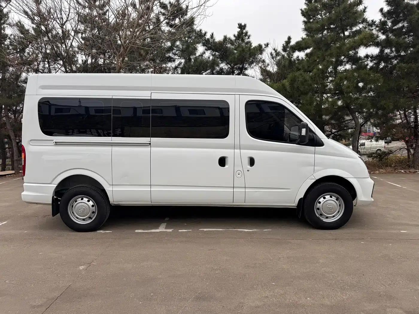 Xintu V80 2024 2.0T Manual Long Wheelbase 7-Seater — миниатюра 5
