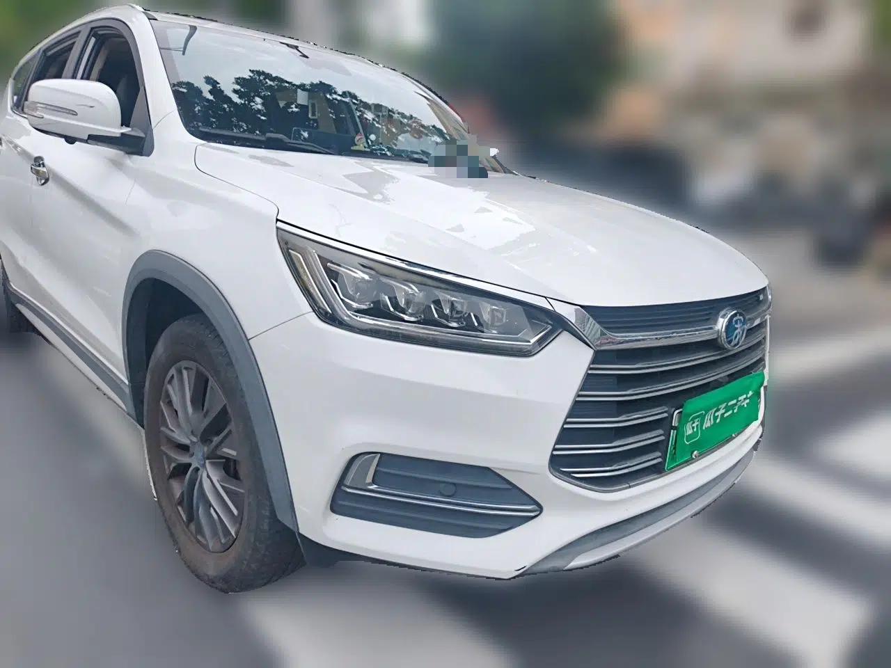 BYD Song New Energy 2019 Song DM 1.5TID Smart Connect Dynamic Model — миниатюра 3