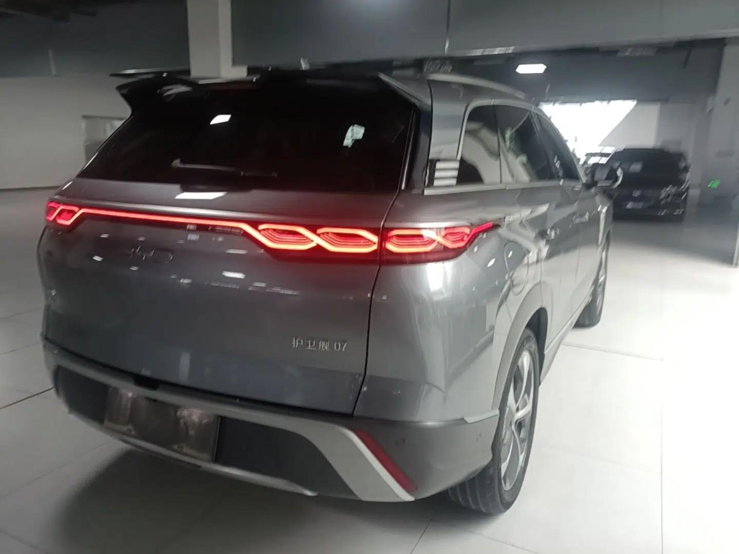 BYD Frigate 07 2024 HONOR Edition DM-i 205KM Flagship Model — миниатюра 6
