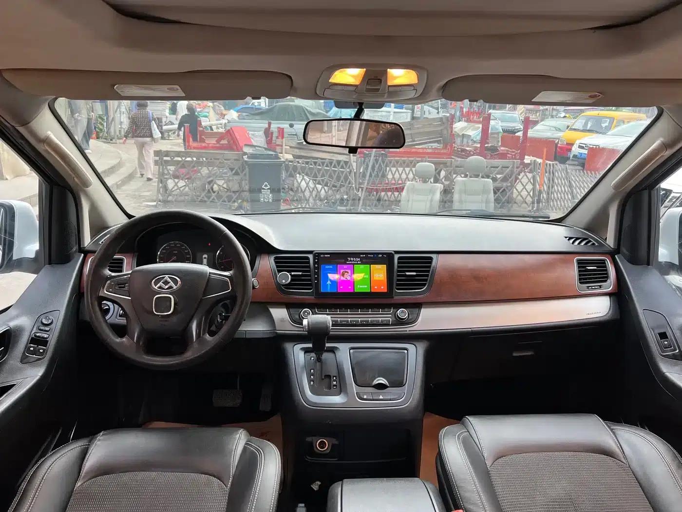 Maxus G10 2016 2.0T Automatic Executive Edition — миниатюра 7