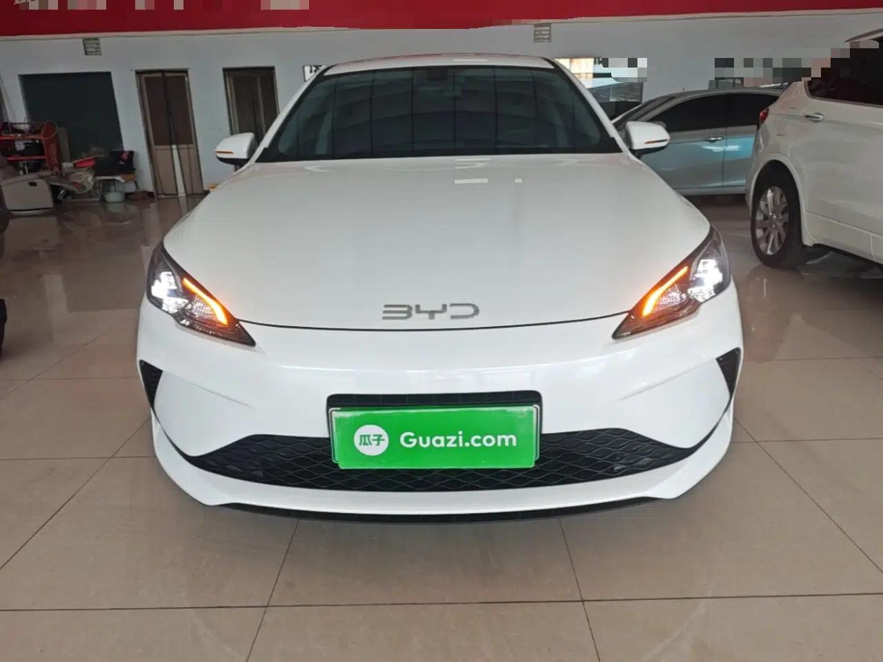 BYD Seal 05 DM-i 2025 DM-i Smart Drive 55KM Luxury Model — миниатюра 2