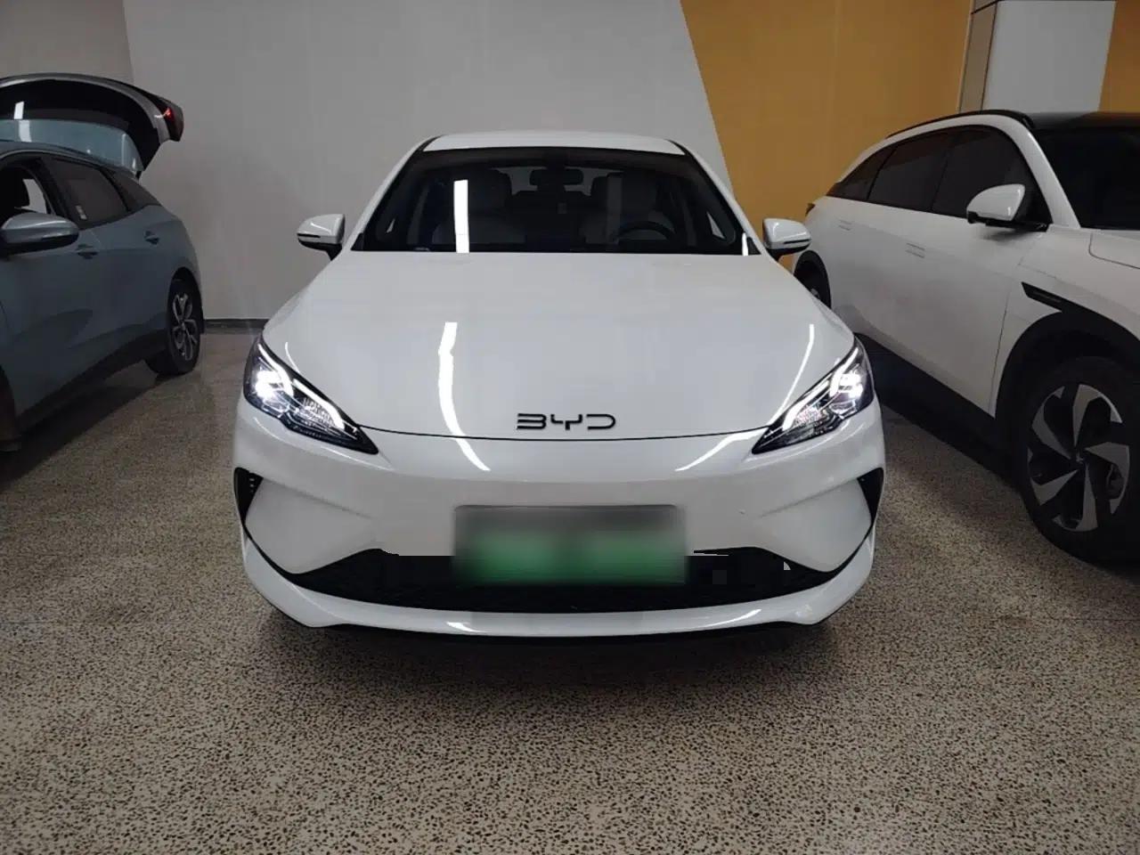 BYD Seal 05 DM-i 2025 DM-i Smart Drive 55KM Luxury Model — миниатюра 2