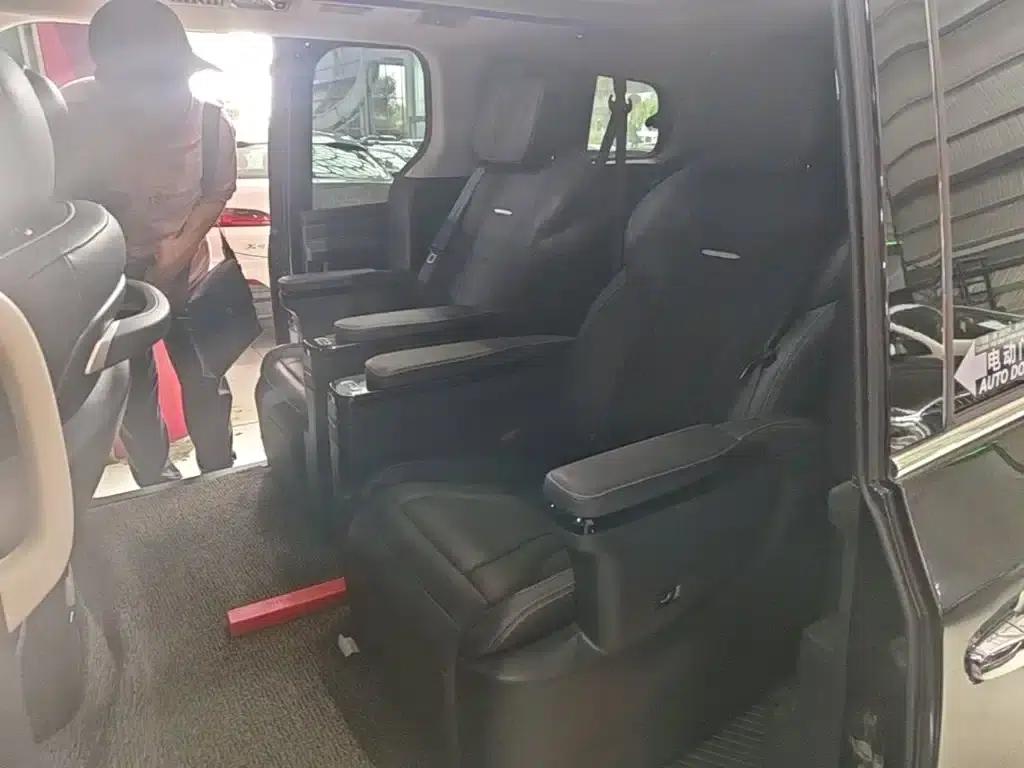 Maxus G20 2021 PLUS 2.0T Gasoline Automatic Smart Edition — миниатюра 13