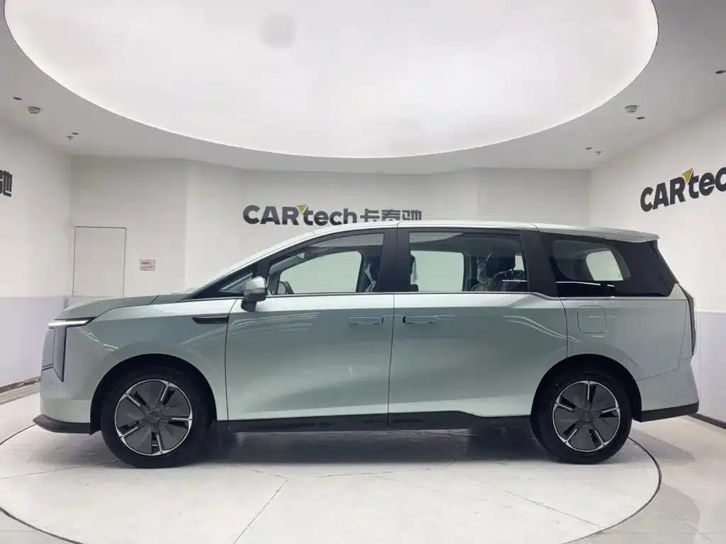 Everyone 7 2024 Facelift Super Hybrid Long Range Enjoy Edition — миниатюра 8