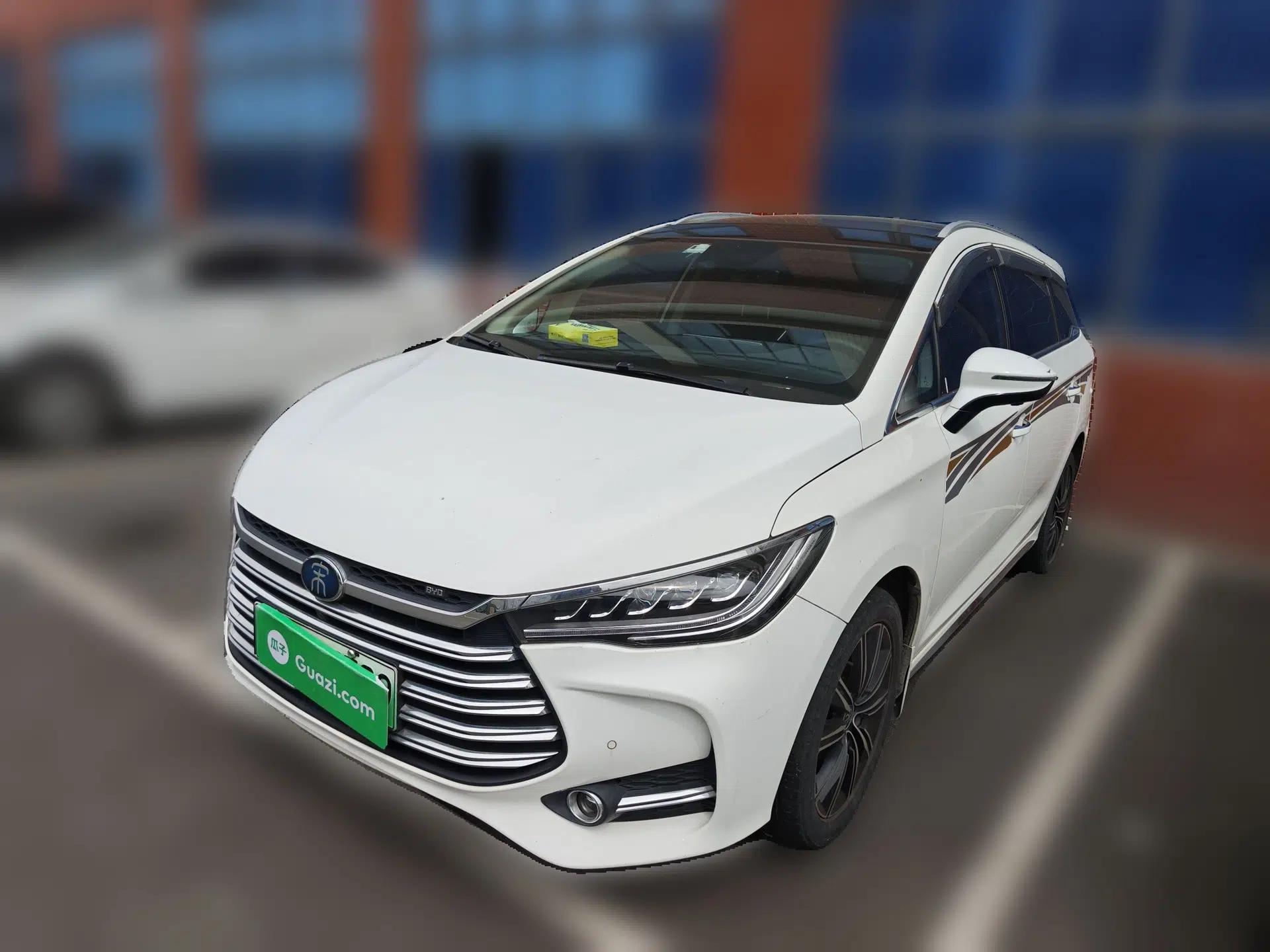 BYD Song MAX New Energy 2019 DM 1.5T Smart Connect Zhiyao Model 7 Seats China V Emission Standard — миниатюра 1