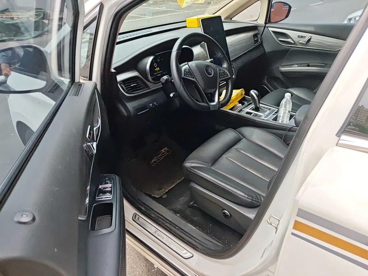 BYD Song MAX New Energy 2019 DM 1.5T Smart Connect Zhiyao Model 7 Seats China V Emission Standard — миниатюра 16