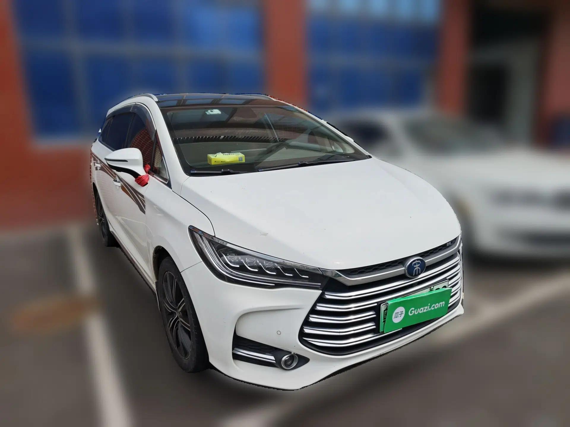 BYD Song MAX New Energy 2019 DM 1.5T Smart Connect Zhiyao Model 7 Seats China V Emission Standard — миниатюра 3