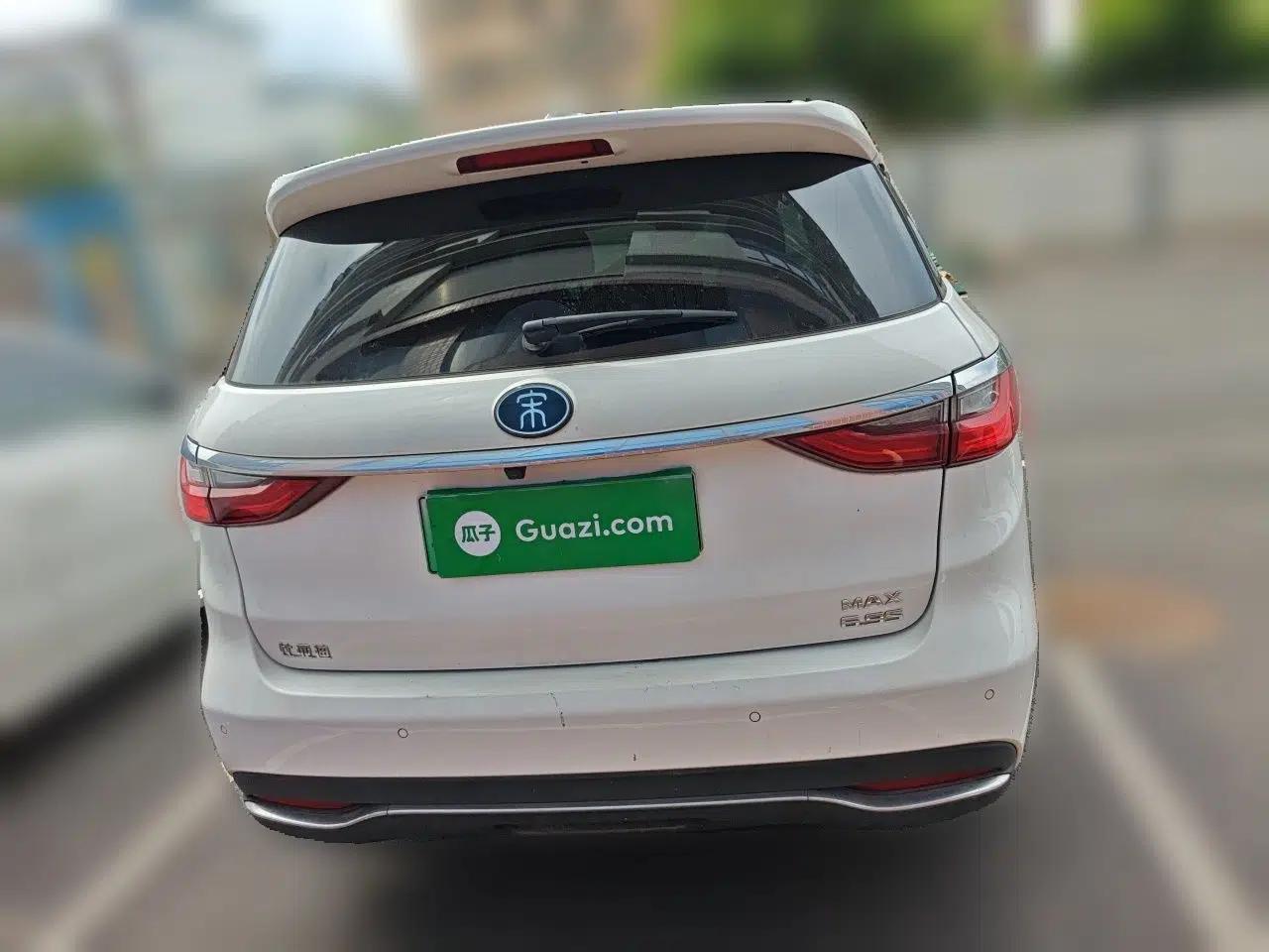 BYD Song MAX New Energy 2019 DM 1.5T Smart Connect Zhiyao Model 7 Seats China V Emission Standard — миниатюра 5