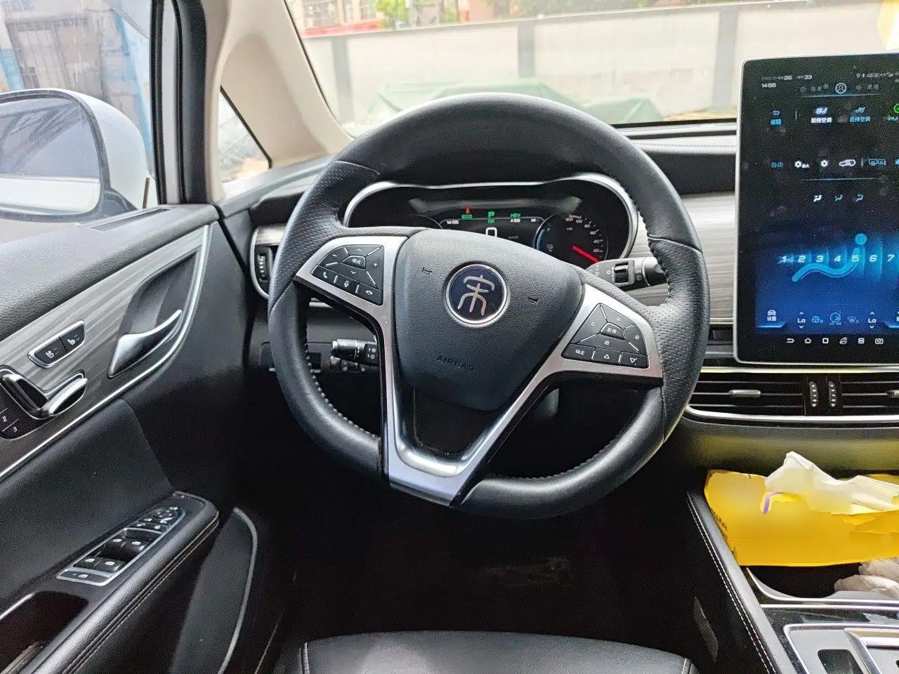 BYD Song MAX New Energy 2019 DM 1.5T Smart Connect Zhiyao Model 7 Seats China V Emission Standard — миниатюра 10