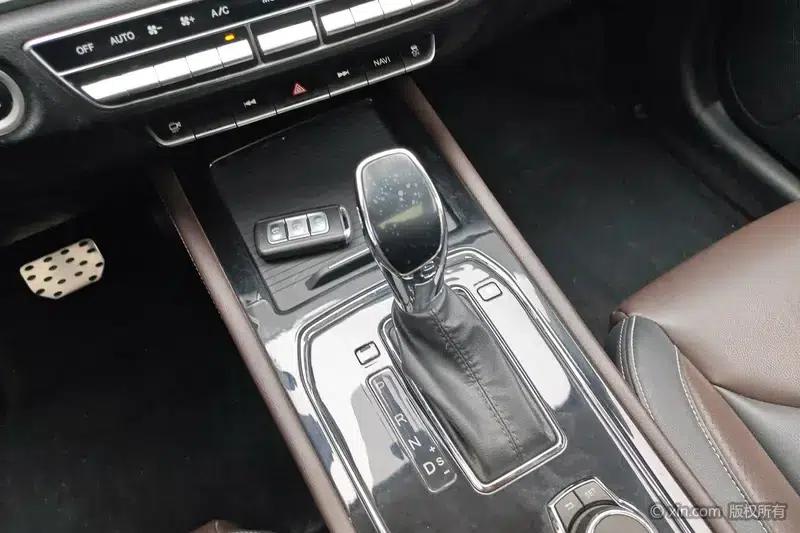 Fengguang 580 2018 Model 1.5T CVT Luxury — миниатюра 14