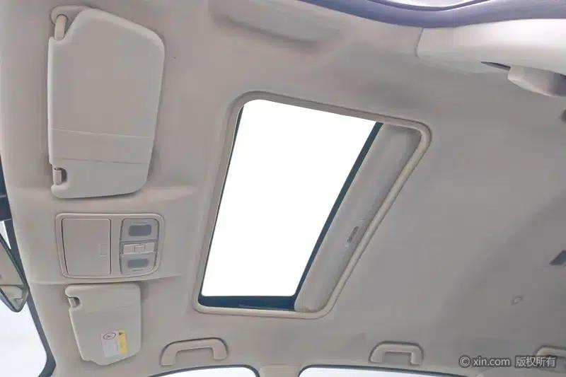 Fengguang 580 2018 Model 1.5T CVT Luxury — миниатюра 20