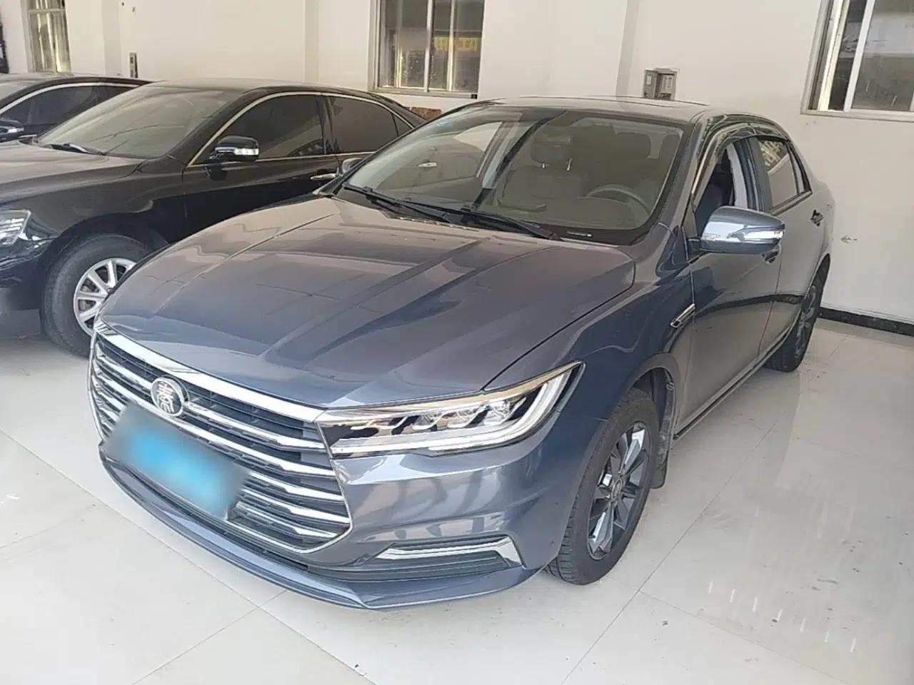 BYD Qin 2019 1.5L Manual Luxury Version — миниатюра 1