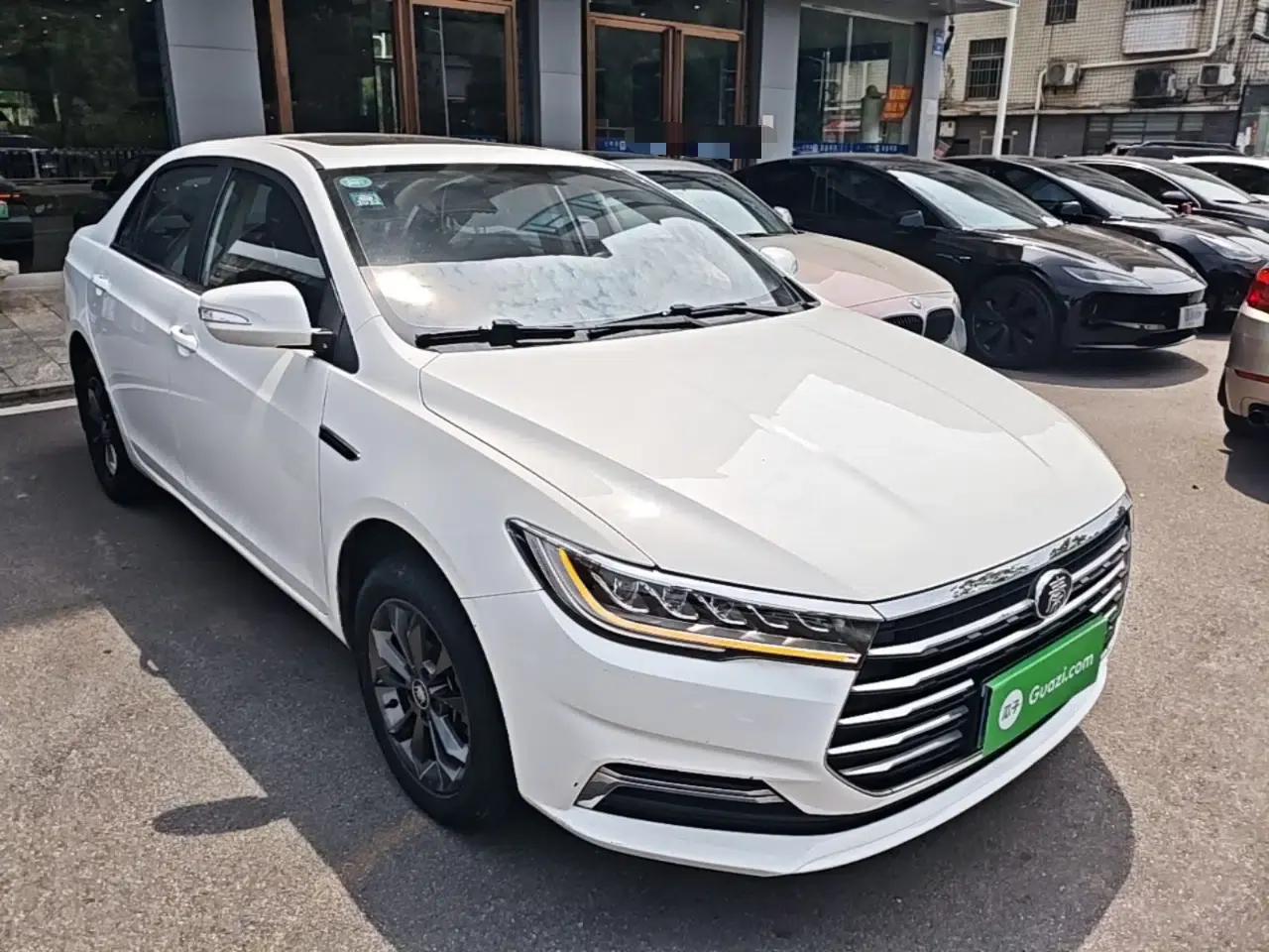 BYD Qin 2019 1.5L Automatic Prestige Model — миниатюра 3