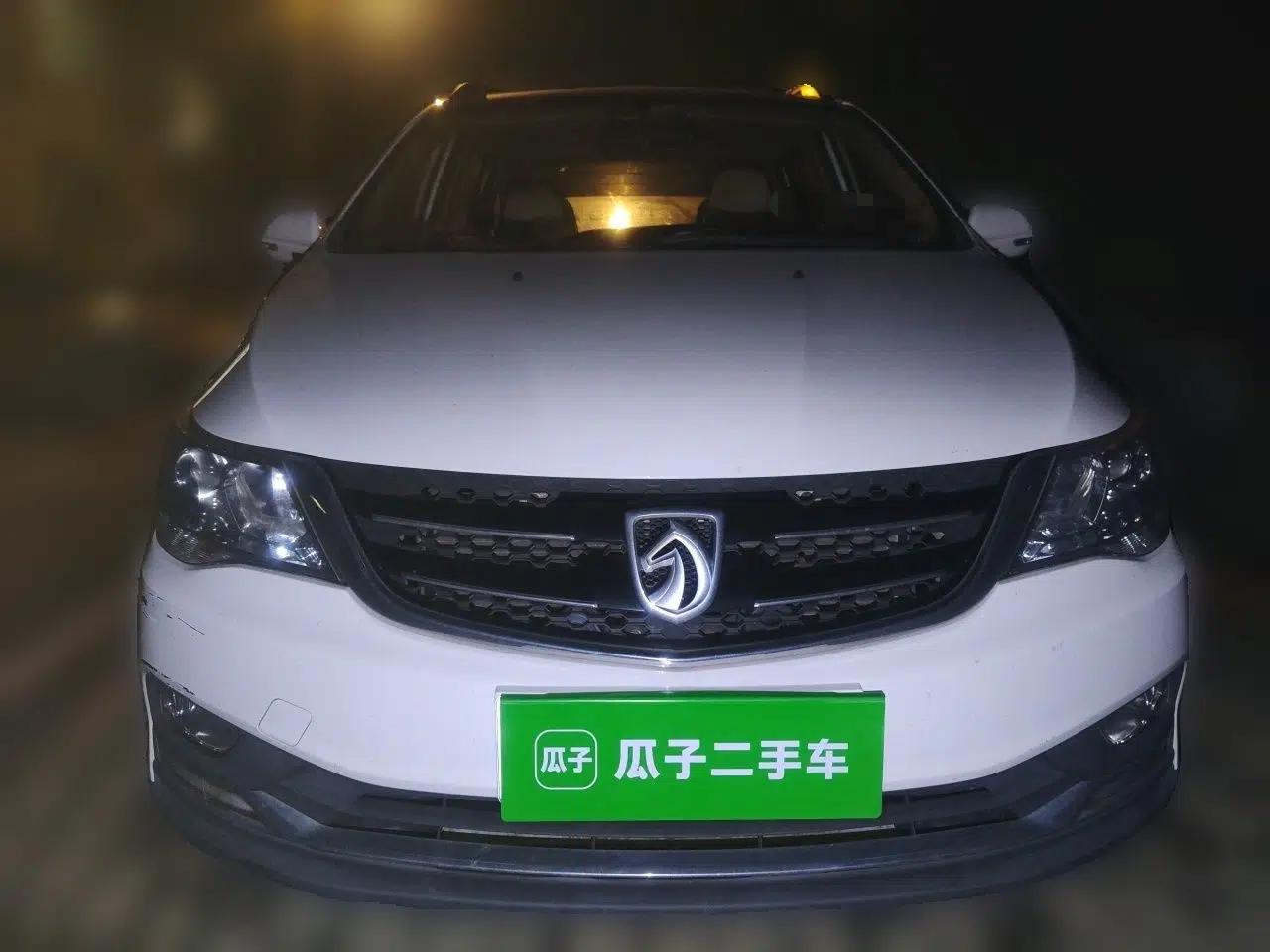 Baojun 730 2016 1.5L Manual Comfort Version 7 Seats China V Emission Standard — миниатюра 2