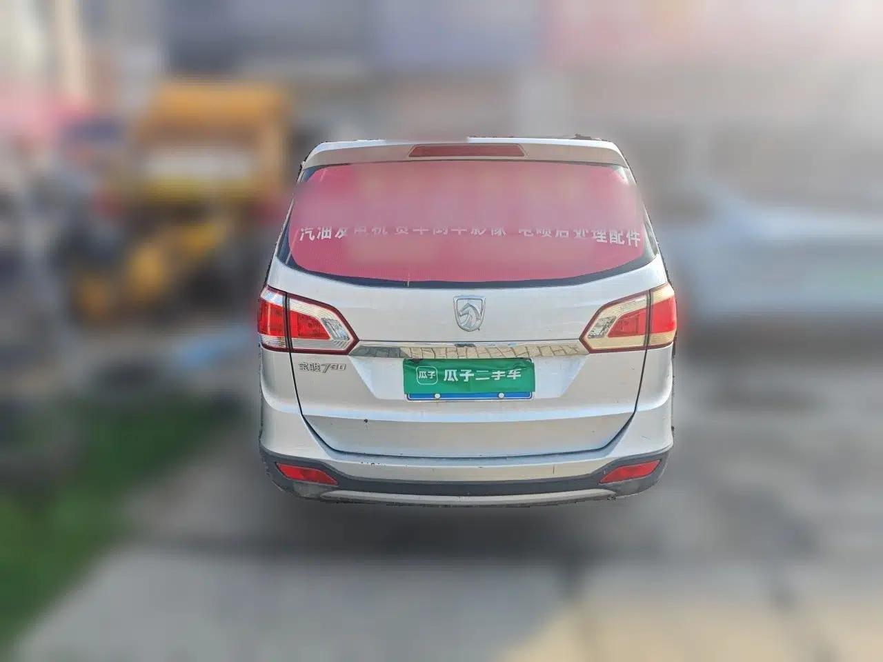 Baojun 730 2014 1.5L manual standard trim 7 seats — миниатюра 5