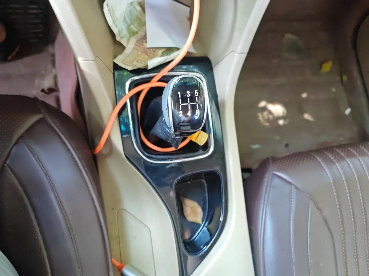 Baojun 730 2016 1.5L Manual Comfort Version 7 Seats China V Emission Standard — миниатюра 14