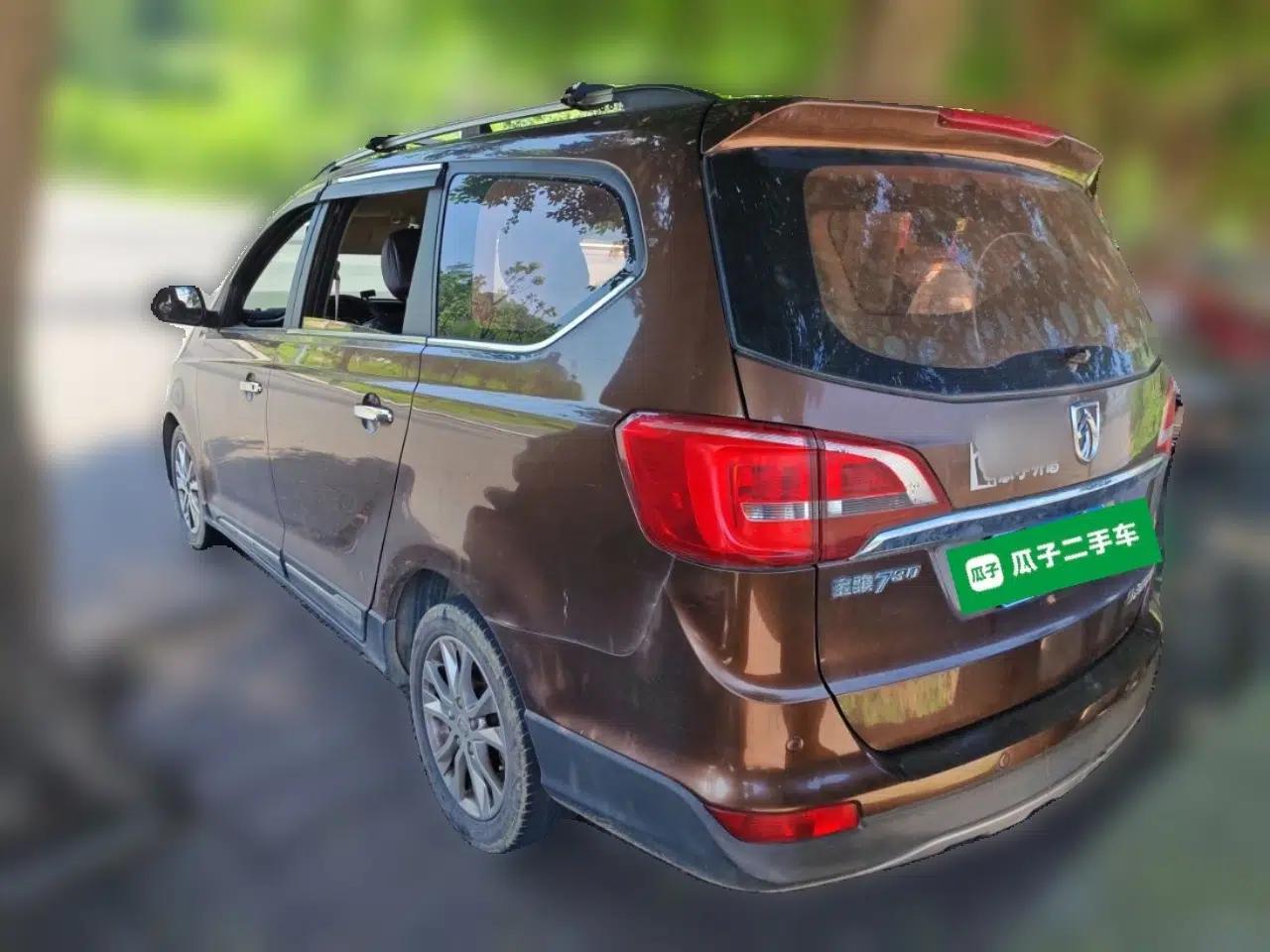 Baojun 730 2016 1.5L Manual Comfort Version 7 Seats China V Emission Standard — миниатюра 4