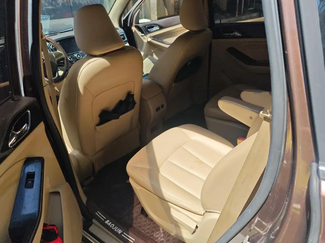 Baojun 730 2014 1.5L manual Comfort version 7 seats — миниатюра 17