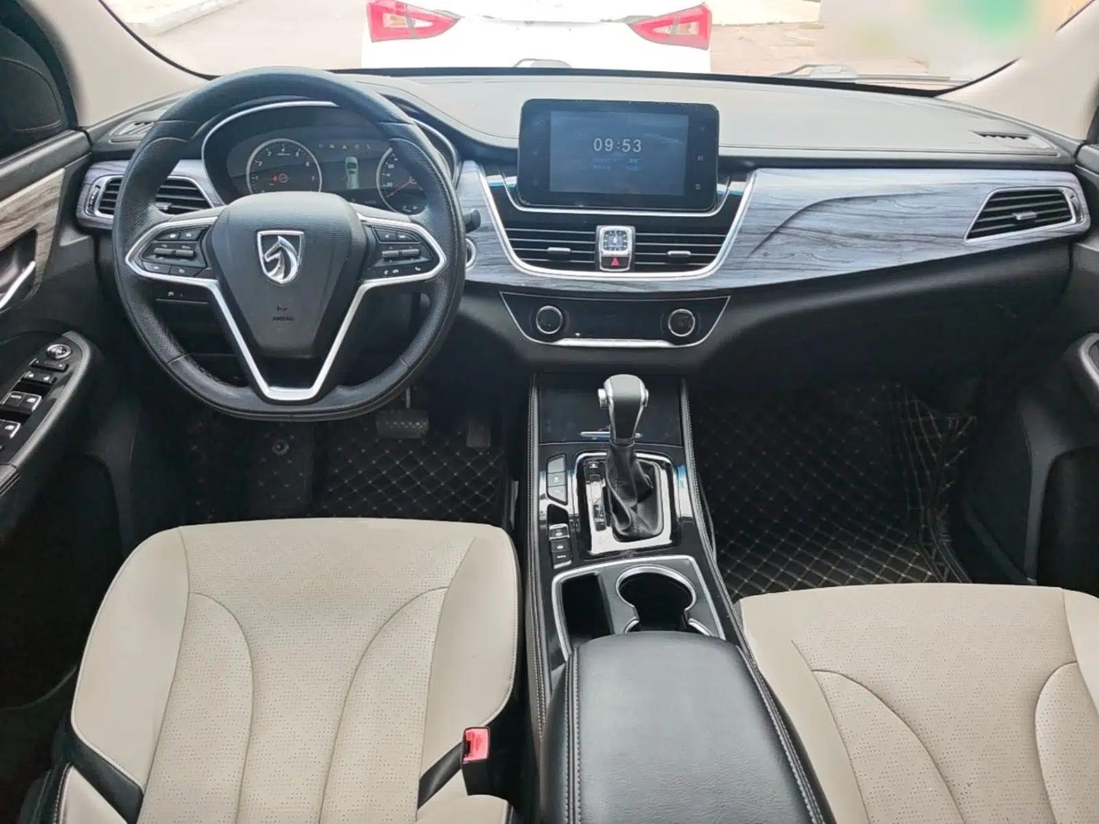 Baojun 730 2017 1.5T DCT Fashion Edition 7-Seater China V Emission Standard — миниатюра 12
