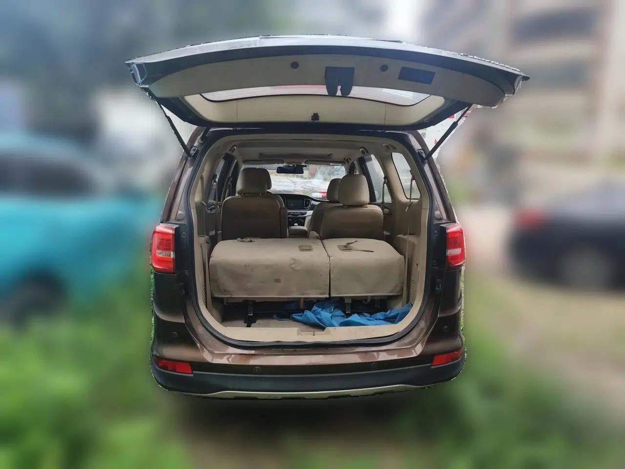Baojun 730 2016 1.5L Manual Luxury Edition 7 Seats — миниатюра 19