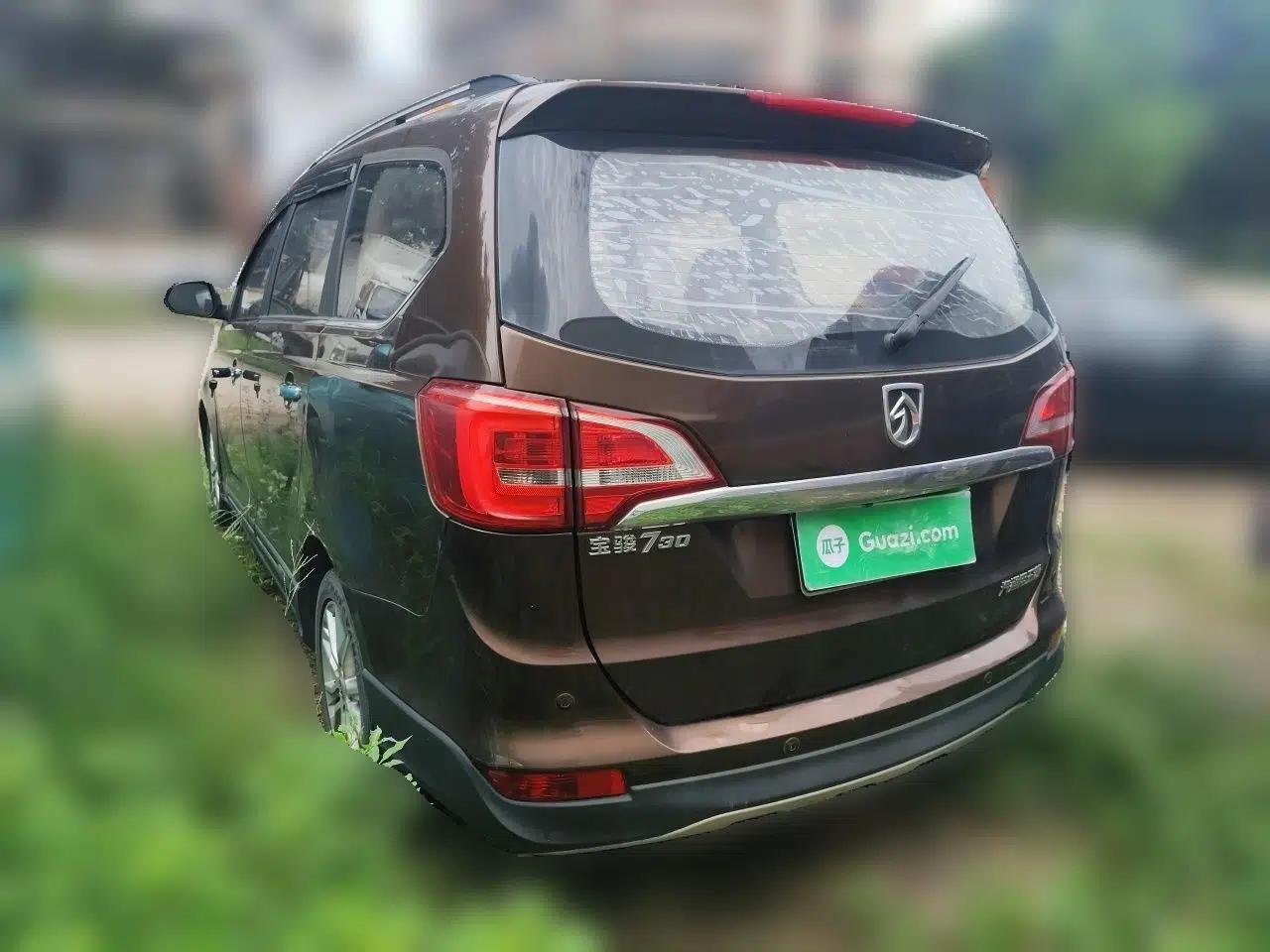Baojun 730 2016 1.5L Manual Luxury Edition 7 Seats — миниатюра 4
