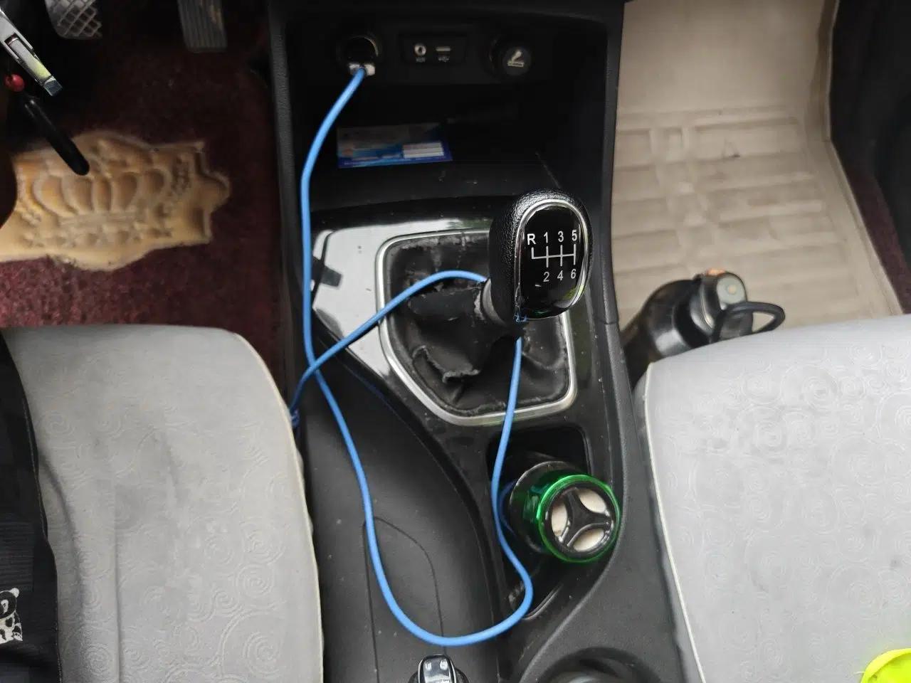 Baojun 730 2019 1.5L Manual Fashion Model 7-seater National V — миниатюра 14