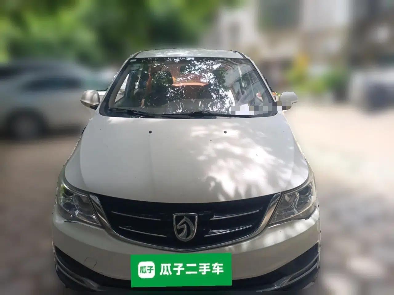 Baojun 730 2016 1.5L Manual Value Edition 7 Seats China V Emission Standard — миниатюра 2