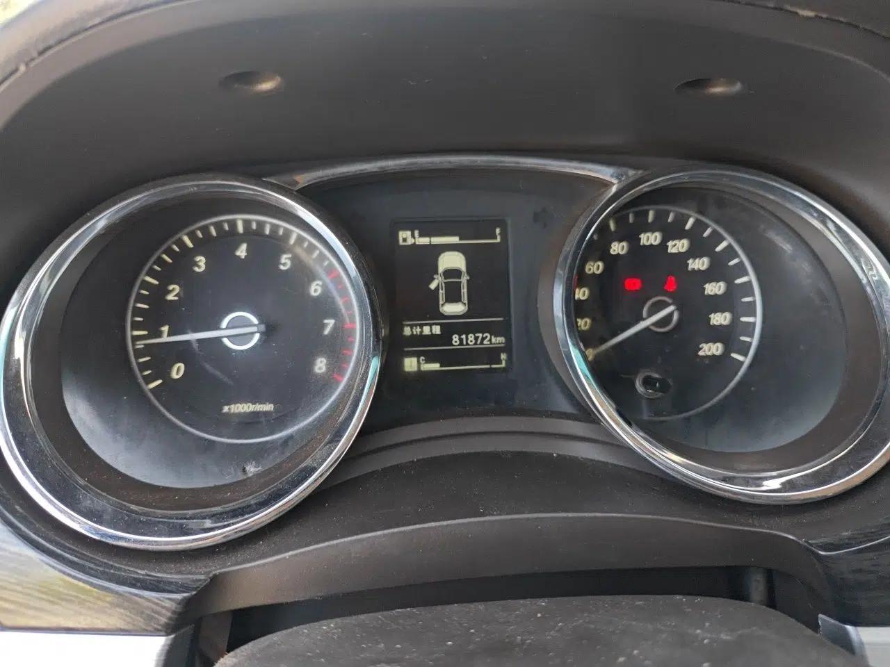 Baojun 730 2015 1.8L Manual Comfort ESP Version 7-seater — миниатюра 11