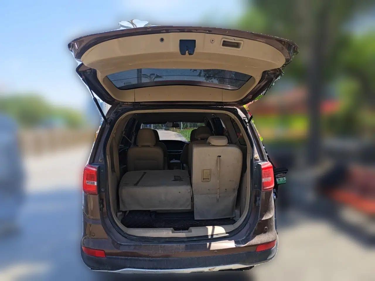 Baojun 730 2015 1.8L Manual Comfort ESP Version 7-seater — миниатюра 19