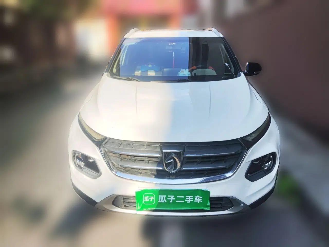 Baojun 510 2017 1.5L Manual Luxury Model — миниатюра 2