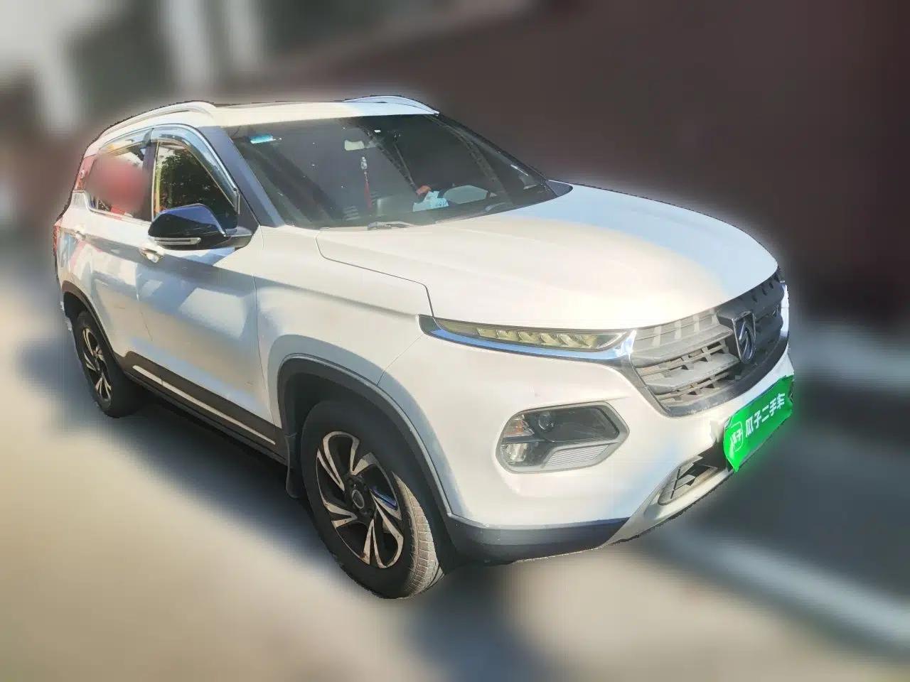 Baojun 510 2017 1.5L Manual Luxury Model — миниатюра 3