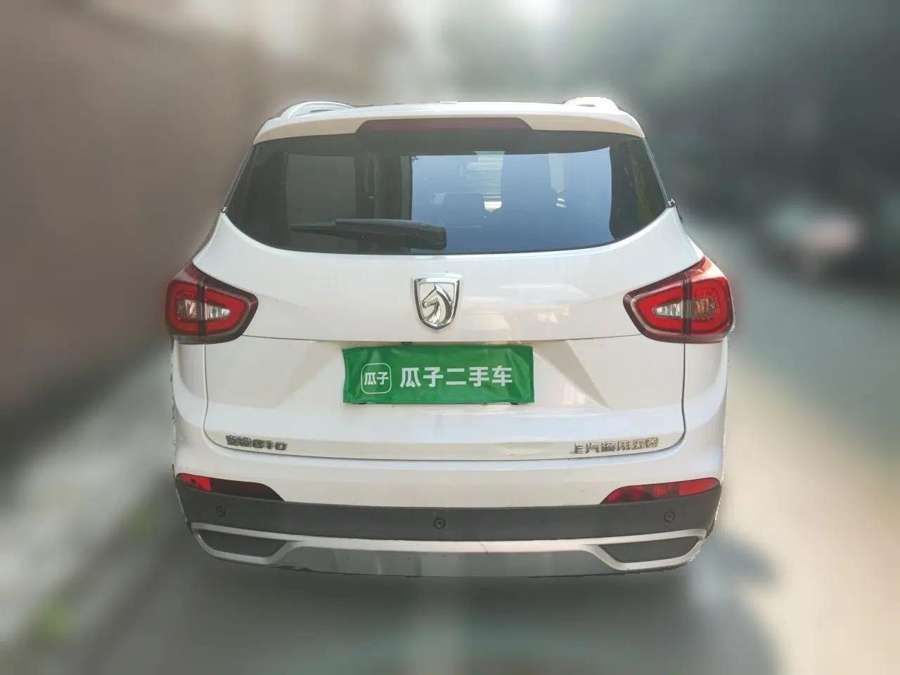 Baojun 510 2017 1.5L Manual Luxury Model — миниатюра 5