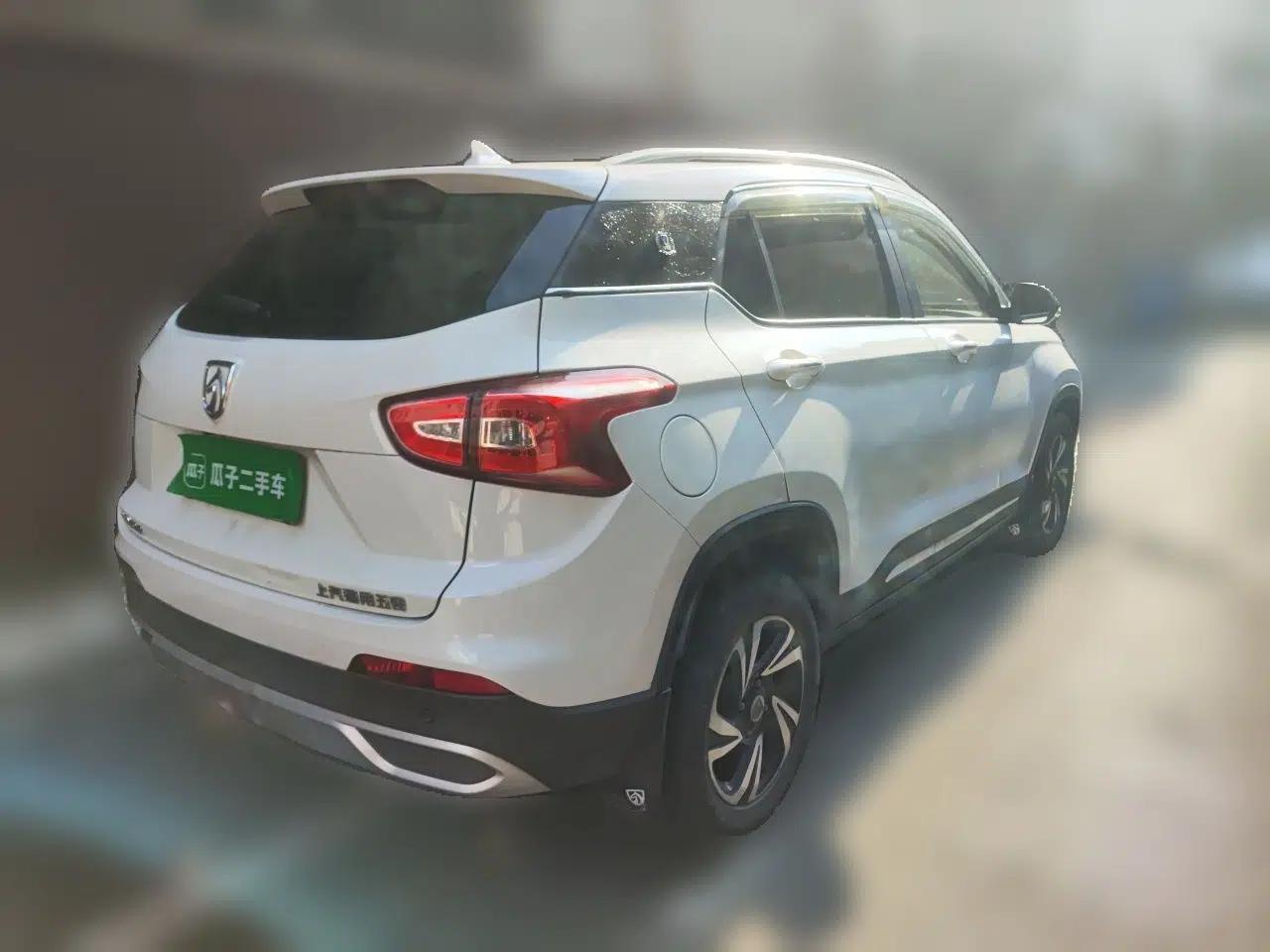 Baojun 510 2017 1.5L Manual Luxury Model — миниатюра 6