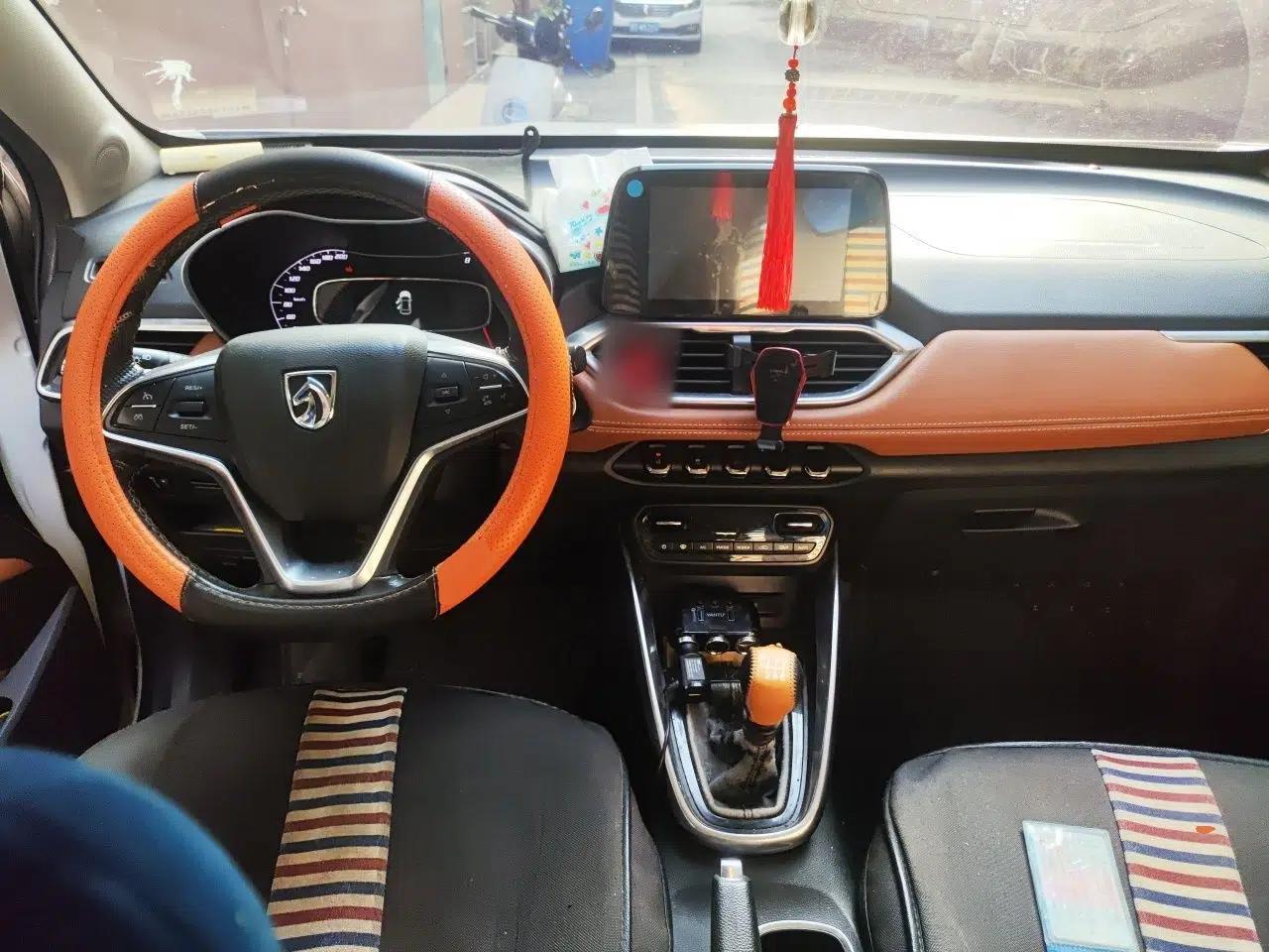 Baojun 510 2017 1.5L Manual Luxury Model — миниатюра 9