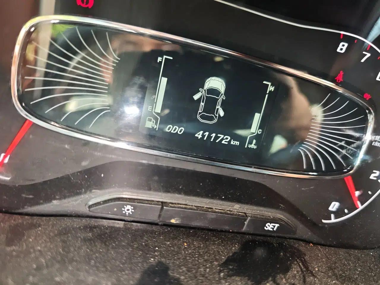 Baojun 510 2017 1.5L Manual Luxury Model — миниатюра 12