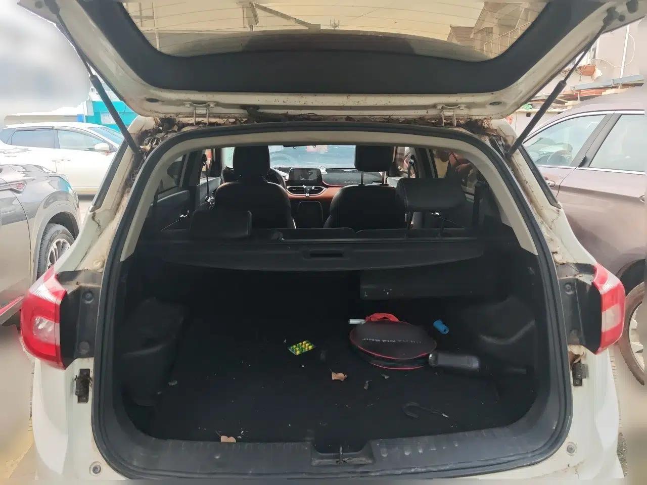 Baojun 510 2017 1.5L Manual Luxury Model — миниатюра 19