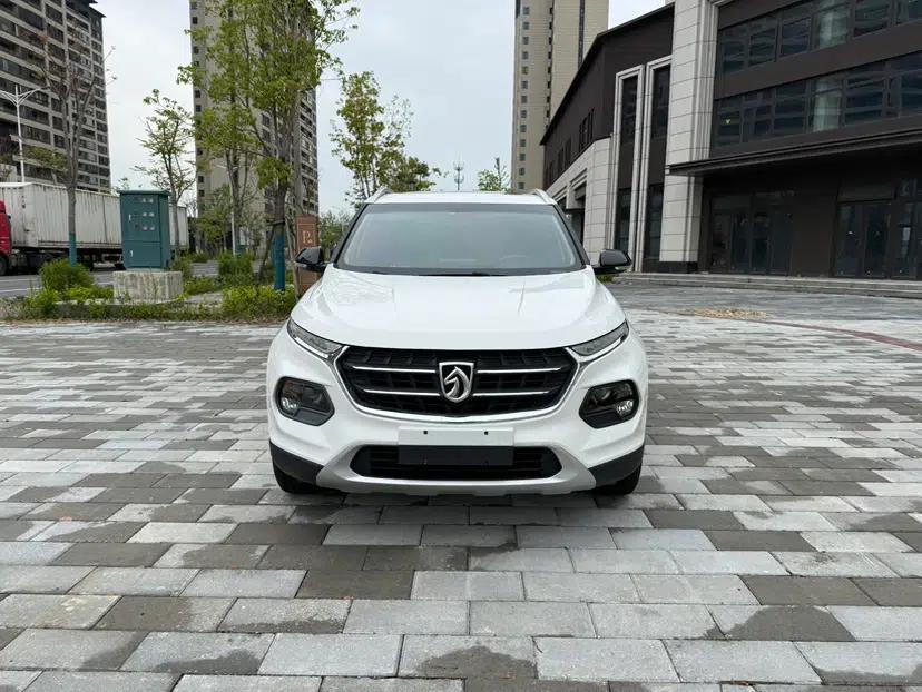 Baojun 510 2017 1.5L Automatic Luxury Model — миниатюра 11