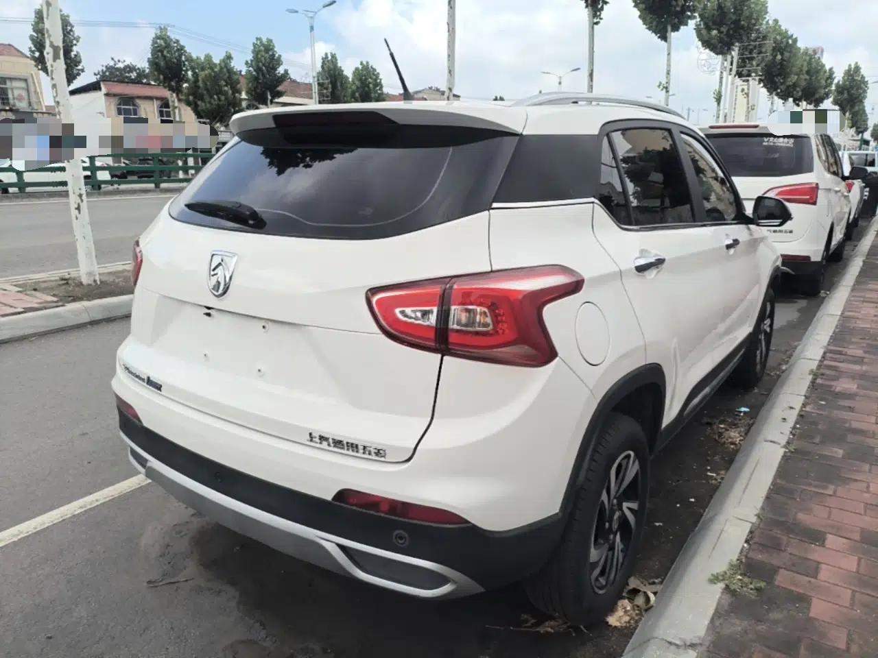 Baojun 510 2017 1.5L Automatic Fashion Model — миниатюра 6