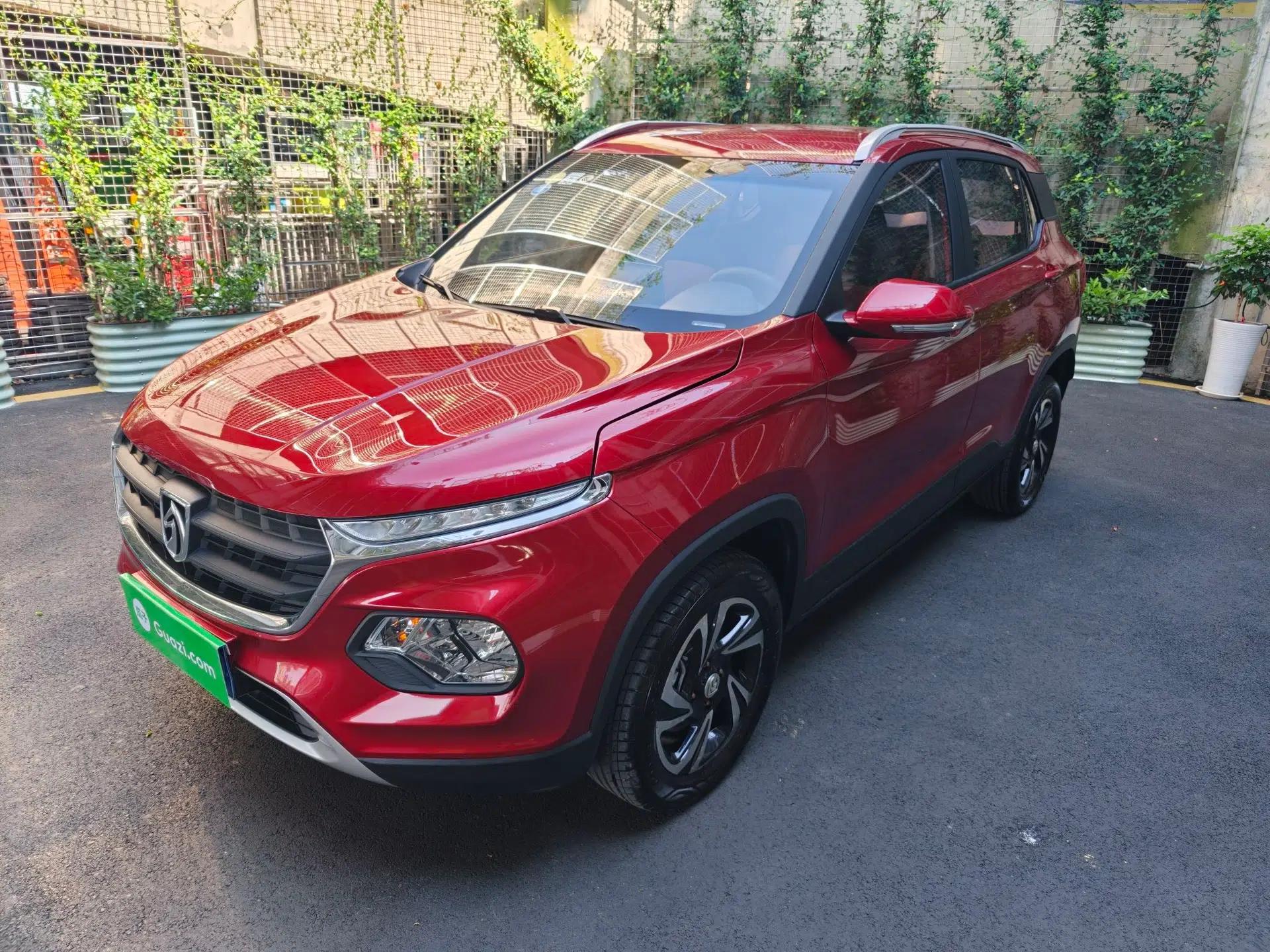 Baojun 510 2017 1.5L manual Comfort trim — миниатюра 1