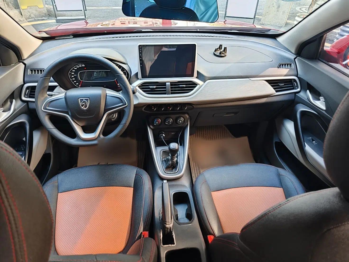 Baojun 510 2017 1.5L manual Comfort trim — миниатюра 36